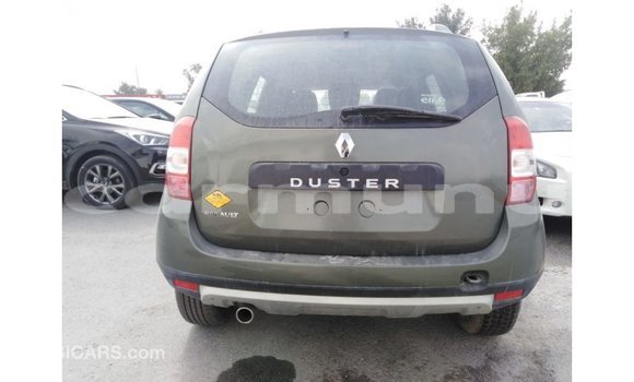 Acheter Import Voiture Renault Duster Vert à Import - Dubai, Région de la Bouenza