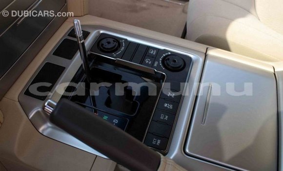 Acheter Import Voiture Toyota Land Cruiser Noir à Import - Dubai, Région de la Bouenza Acheter Import Voiture Toyota Land Cruiser Noir à Import - Dubai, Région de la Bouenza