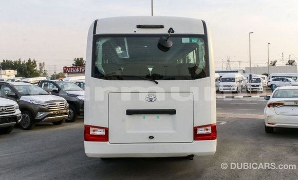 Acheter Import Voiture Toyota Coaster Blanc à Import - Dubai, Région de la Bouenza Acheter Import Voiture Toyota Coaster Blanc à Import - Dubai, Région de la Bouenza