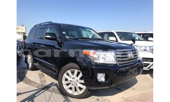 Acheter Import Voiture Toyota Land Cruiser Noir à Import - Dubai, Région de la Bouenza Acheter Import Voiture Toyota Land Cruiser Noir à Import - Dubai, Région de la Bouenza