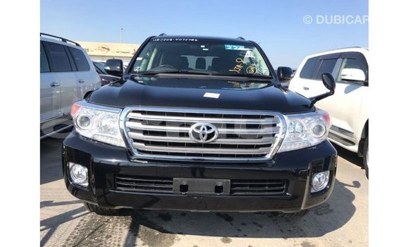 Acheter Import Voiture Toyota Land Cruiser Noir à Import - Dubai, Région de la Bouenza Acheter Import Voiture Toyota Land Cruiser Noir à Import - Dubai, Région de la Bouenza
