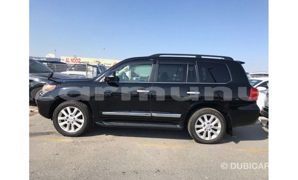 Acheter Import Voiture Toyota Land Cruiser Noir à Import - Dubai, Région de la Bouenza Acheter Import Voiture Toyota Land Cruiser Noir à Import - Dubai, Région de la Bouenza