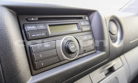 Acheter Import Voiture Nissan Urvan Blanc à Import - Dubai, Région de la Bouenza Acheter Import Voiture Nissan Urvan Blanc à Import - Dubai, Région de la Bouenza