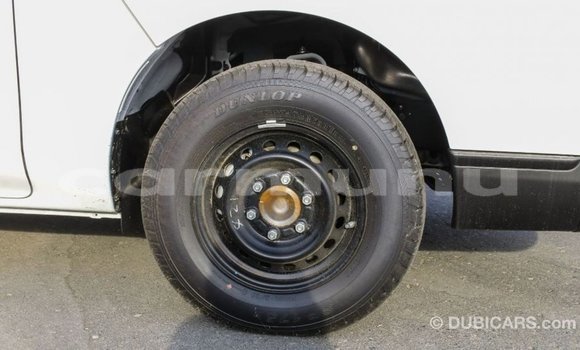 Acheter Import Voiture Nissan Urvan Blanc à Import - Dubai, Région de la Bouenza Acheter Import Voiture Nissan Urvan Blanc à Import - Dubai, Région de la Bouenza