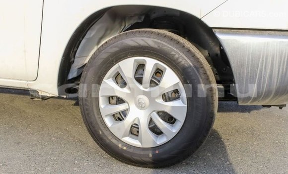 Buy Import Toyota Hilux White Car in Import - Dubai in Region of Bouenza Buy Import Toyota Hilux White Car in Import - Dubai in Region of Bouenza