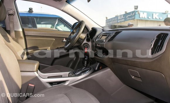Buy Import Kia Sportage Brown Car in Import - Dubai in Region of Bouenza Buy Import Kia Sportage Brown Car in Import - Dubai in Region of Bouenza