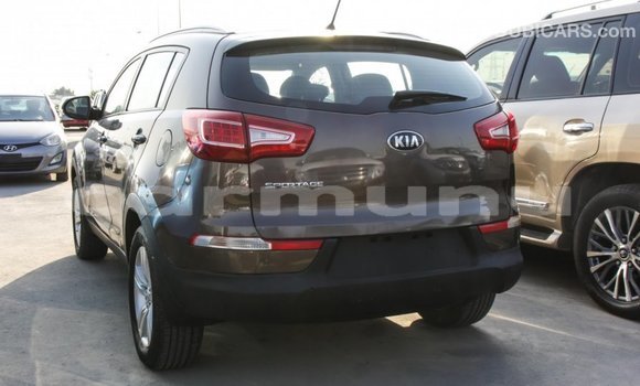 Buy Import Kia Sportage Brown Car in Import - Dubai in Region of Bouenza Buy Import Kia Sportage Brown Car in Import - Dubai in Region of Bouenza