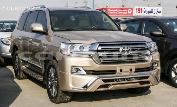 Buy Import Toyota Land Cruiser Other Car in Import - Dubai in Region of Bouenza Buy Import Toyota Land Cruiser Other Car in Import - Dubai in Region of Bouenza
