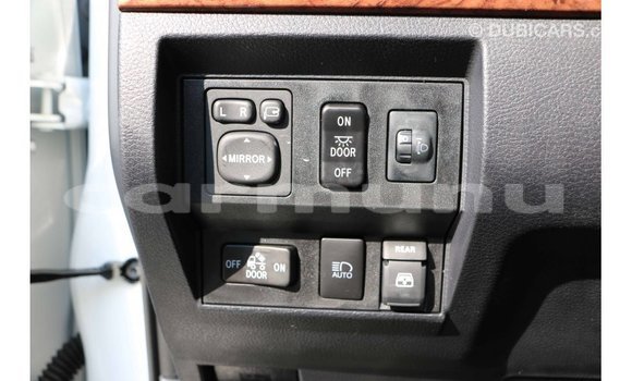 Buy Import Toyota Tundra White Car in Import - Dubai in Region of Bouenza Buy Import Toyota Tundra White Car in Import - Dubai in Region of Bouenza