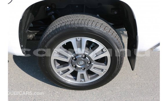 Buy Import Toyota Tundra White Car in Import - Dubai in Region of Bouenza Buy Import Toyota Tundra White Car in Import - Dubai in Region of Bouenza