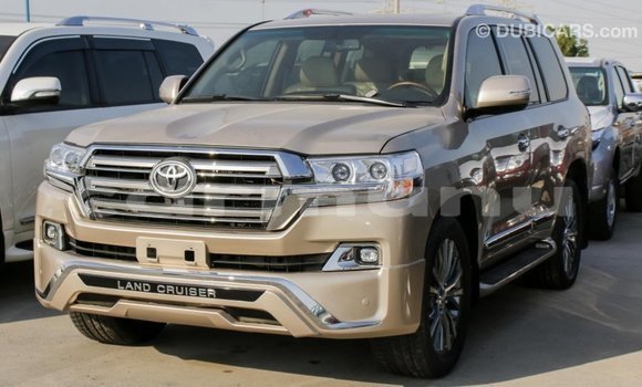 Buy Import Toyota Land Cruiser Other Car in Import - Dubai in Region of Bouenza Buy Import Toyota Land Cruiser Other Car in Import - Dubai in Region of Bouenza