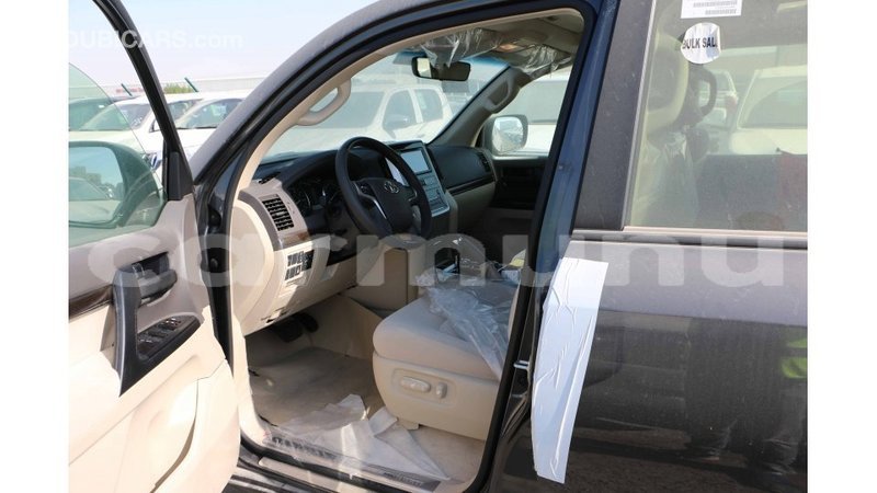 Big with watermark toyota land cruiser region of bouenza import dubai 3058