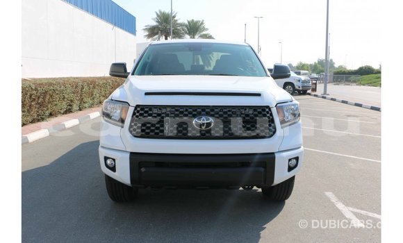Buy Import Toyota Tundra White Car in Import - Dubai in Region of Bouenza Buy Import Toyota Tundra White Car in Import - Dubai in Region of Bouenza