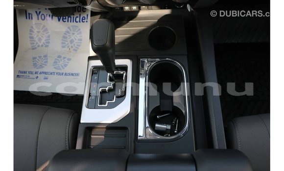 Buy Import Toyota Tundra White Car in Import - Dubai in Region of Bouenza Buy Import Toyota Tundra White Car in Import - Dubai in Region of Bouenza