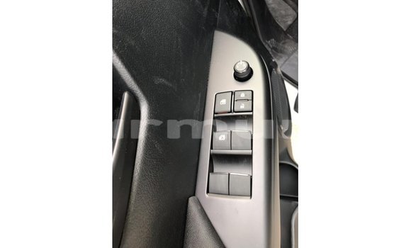 Buy Import Toyota Hilux White Car in Import - Dubai in Region of Bouenza Buy Import Toyota Hilux White Car in Import - Dubai in Region of Bouenza