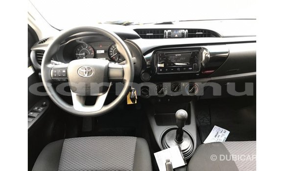 Buy Import Toyota Hilux White Car in Import - Dubai in Region of Bouenza Buy Import Toyota Hilux White Car in Import - Dubai in Region of Bouenza