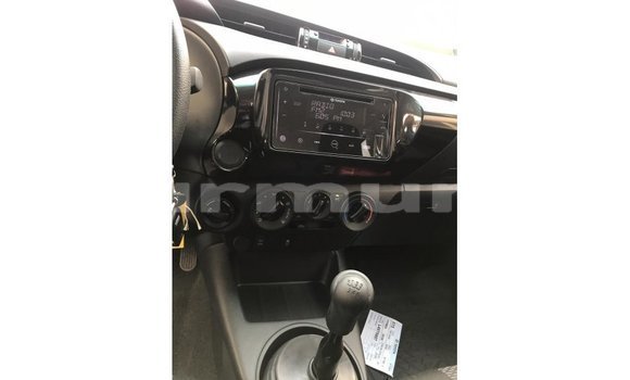 Buy Import Toyota Hilux White Car in Import - Dubai in Region of Bouenza Buy Import Toyota Hilux White Car in Import - Dubai in Region of Bouenza