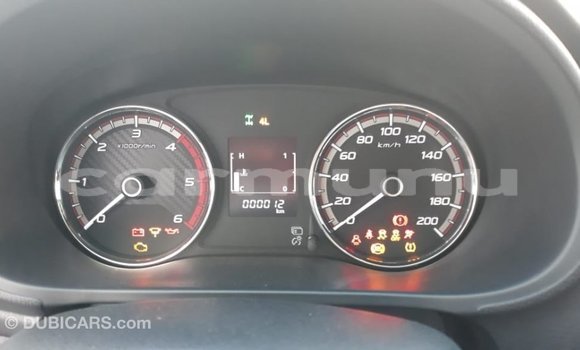 Acheter Import Voiture Mitsubishi L200 Blanc à Import - Dubai, Région de la Bouenza Acheter Import Voiture Mitsubishi L200 Blanc à Import - Dubai, Région de la Bouenza