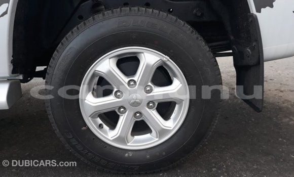 Acheter Import Voiture Mitsubishi L200 Blanc à Import - Dubai, Région de la Bouenza Acheter Import Voiture Mitsubishi L200 Blanc à Import - Dubai, Région de la Bouenza