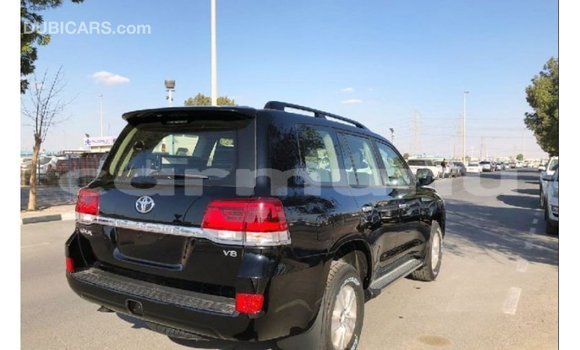 Buy Import Toyota Land Cruiser Black Car in Import - Dubai in Region of Bouenza Buy Import Toyota Land Cruiser Black Car in Import - Dubai in Region of Bouenza
