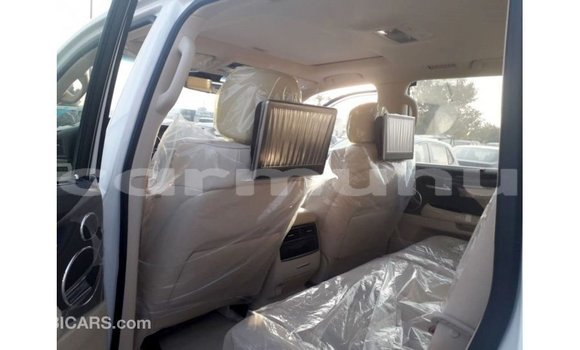 Buy Import Lexus LX White Car in Import - Dubai in Region of Bouenza Buy Import Lexus LX White Car in Import - Dubai in Region of Bouenza