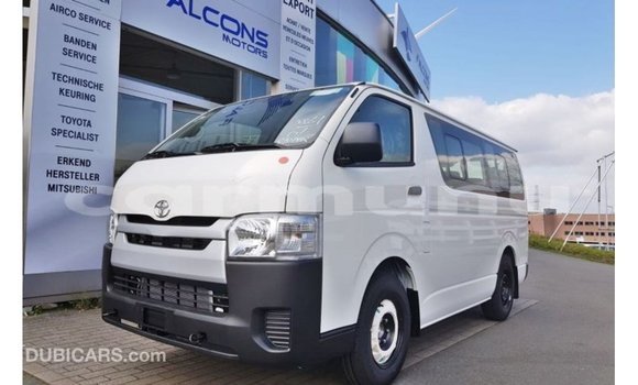 Buy Import Toyota Hiace White Car in Import - Dubai in Region of Bouenza Buy Import Toyota Hiace White Car in Import - Dubai in Region of Bouenza