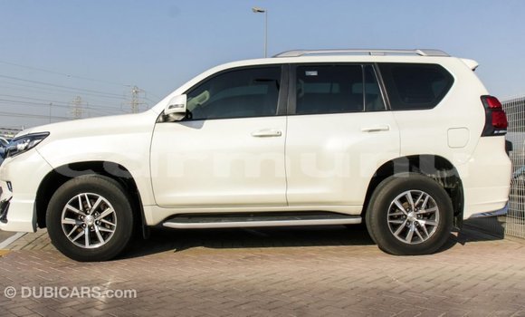 Buy Import Toyota Prado White Car in Import - Dubai in Region of Bouenza Buy Import Toyota Prado White Car in Import - Dubai in Region of Bouenza
