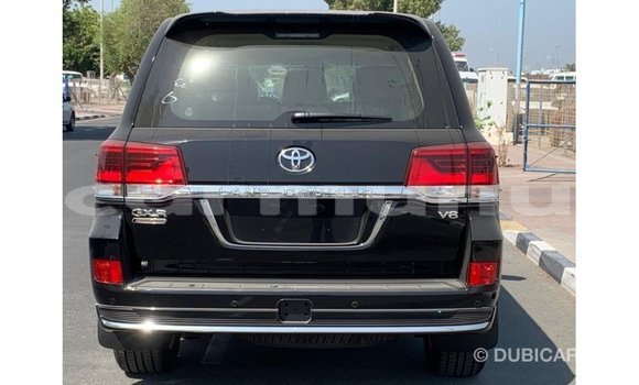 Buy Import Toyota Land Cruiser Black Car in Import - Dubai in Region of Bouenza Buy Import Toyota Land Cruiser Black Car in Import - Dubai in Region of Bouenza