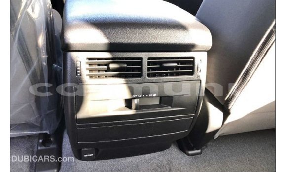 Buy Import Toyota Land Cruiser Black Car in Import - Dubai in Region of Bouenza Buy Import Toyota Land Cruiser Black Car in Import - Dubai in Region of Bouenza