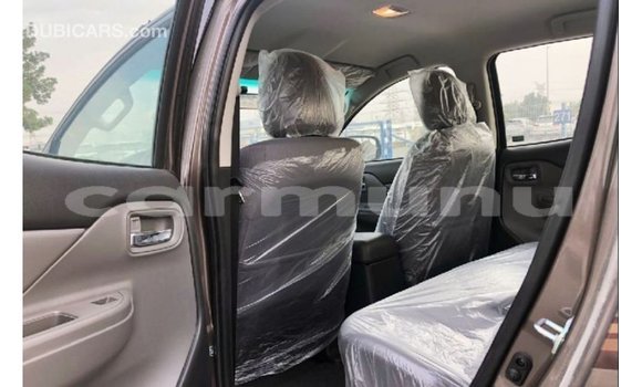 Buy Import Mitsubishi L200 Brown Car in Import - Dubai in Region of Bouenza Buy Import Mitsubishi L200 Brown Car in Import - Dubai in Region of Bouenza