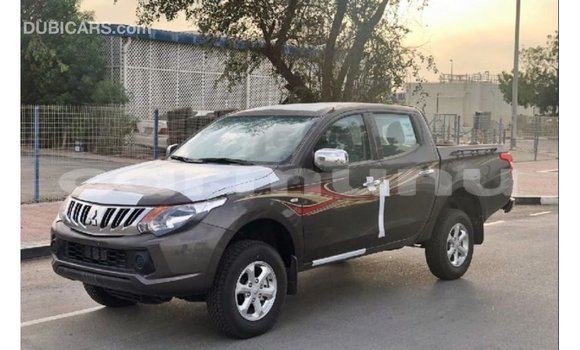 Buy Import Mitsubishi L200 Brown Car in Import - Dubai in Region of Bouenza Buy Import Mitsubishi L200 Brown Car in Import - Dubai in Region of Bouenza