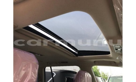 Buy Import Toyota Land Cruiser Black Car in Import - Dubai in Region of Bouenza Buy Import Toyota Land Cruiser Black Car in Import - Dubai in Region of Bouenza