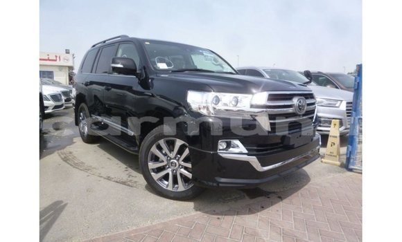 Acheter Import Voiture Toyota Land Cruiser Noir à Import - Dubai, Région de la Bouenza Acheter Import Voiture Toyota Land Cruiser Noir à Import - Dubai, Région de la Bouenza