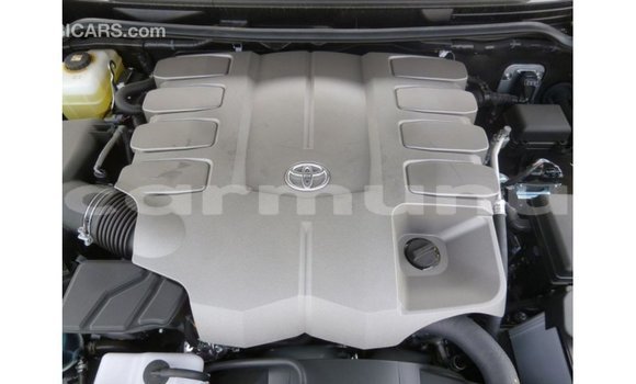 Acheter Import Voiture Toyota Land Cruiser Noir à Import - Dubai, Région de la Bouenza Acheter Import Voiture Toyota Land Cruiser Noir à Import - Dubai, Région de la Bouenza