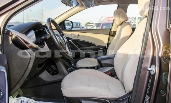 Buy Import Hyundai Santa Fe Brown Car in Import - Dubai in Region of Bouenza Buy Import Hyundai Santa Fe Brown Car in Import - Dubai in Region of Bouenza