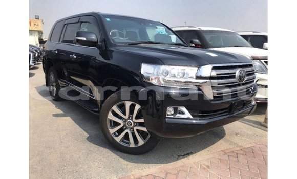 Acheter Import Voiture Toyota Land Cruiser Noir à Import - Dubai, Région de la Bouenza Acheter Import Voiture Toyota Land Cruiser Noir à Import - Dubai, Région de la Bouenza