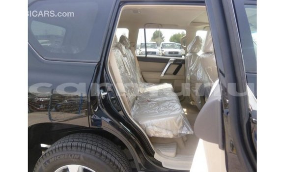 Acheter Import Voiture Toyota Prado Noir à Import - Dubai, Région de la Bouenza Acheter Import Voiture Toyota Prado Noir à Import - Dubai, Région de la Bouenza