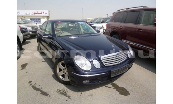 Buy Import Mercedes-Benz 200 Blue Car in Import - Dubai in Region of Bouenza Buy Import Mercedes-Benz 200 Blue Car in Import - Dubai in Region of Bouenza