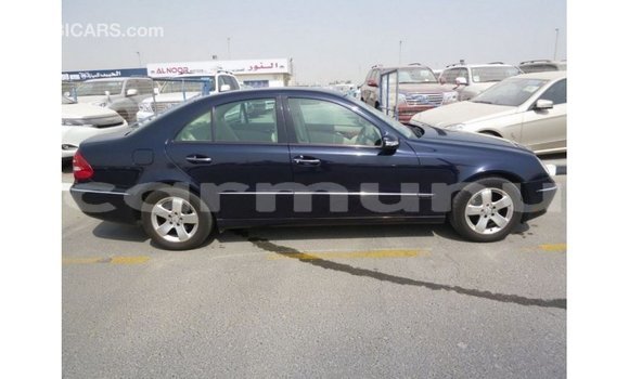 Buy Import Mercedes-Benz 200 Blue Car in Import - Dubai in Region of Bouenza Buy Import Mercedes-Benz 200 Blue Car in Import - Dubai in Region of Bouenza