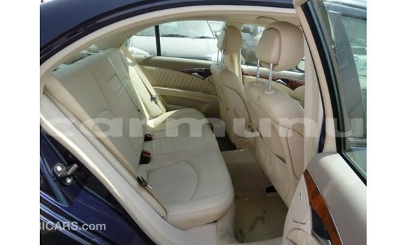 Buy Import Mercedes-Benz 200 Blue Car in Import - Dubai in Region of Bouenza Buy Import Mercedes-Benz 200 Blue Car in Import - Dubai in Region of Bouenza