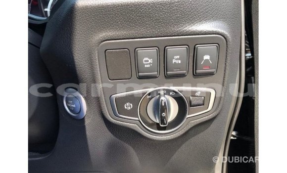 Buy Import Mercedes-Benz 250 Black Car in Import - Dubai in Region of Bouenza Buy Import Mercedes-Benz 250 Black Car in Import - Dubai in Region of Bouenza