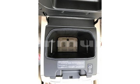 Buy Import Toyota Land Cruiser Black Car in Import - Dubai in Region of Bouenza Buy Import Toyota Land Cruiser Black Car in Import - Dubai in Region of Bouenza