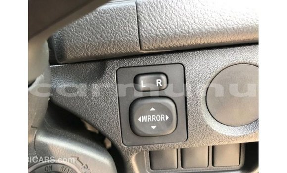 Buy Import Toyota Hiace White Car in Import - Dubai in Region of Bouenza Buy Import Toyota Hiace White Car in Import - Dubai in Region of Bouenza