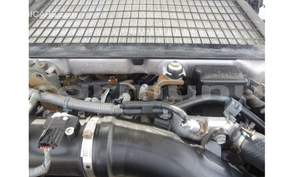 Buy Import Toyota Land Cruiser White Car in Import - Dubai in Region of Bouenza Buy Import Toyota Land Cruiser White Car in Import - Dubai in Region of Bouenza