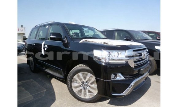Acheter Import Voiture Toyota Land Cruiser Noir à Import - Dubai, Région de la Bouenza Acheter Import Voiture Toyota Land Cruiser Noir à Import - Dubai, Région de la Bouenza