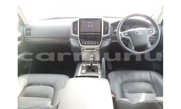Buy Import Toyota Land Cruiser Black Car in Import - Dubai in Region of Bouenza Buy Import Toyota Land Cruiser Black Car in Import - Dubai in Region of Bouenza