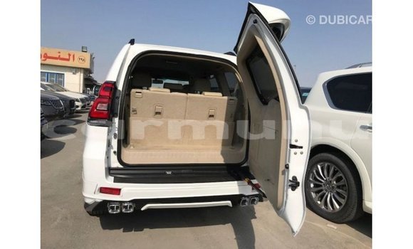 Buy Import Toyota Prado White Car in Import - Dubai in Region of Bouenza Buy Import Toyota Prado White Car in Import - Dubai in Region of Bouenza