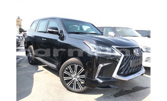 Acheter Import Voiture Lexus LX Noir à Import - Dubai, Région de la Bouenza Acheter Import Voiture Lexus LX Noir à Import - Dubai, Région de la Bouenza