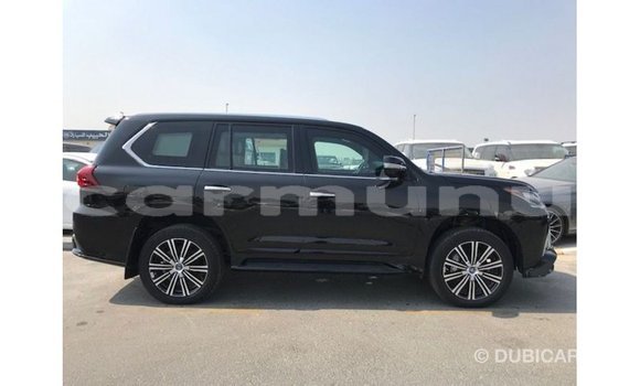 Acheter Import Voiture Lexus LX Noir à Import - Dubai, Région de la Bouenza Acheter Import Voiture Lexus LX Noir à Import - Dubai, Région de la Bouenza