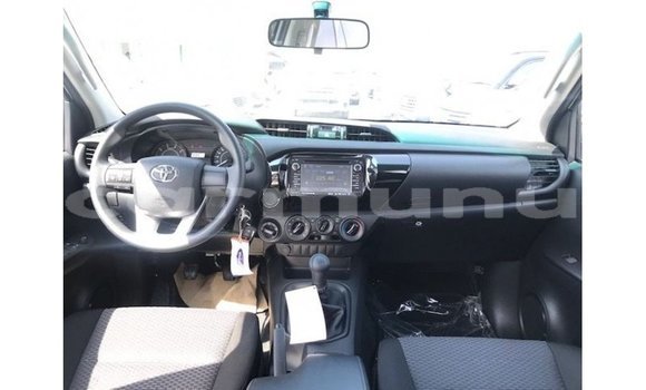 Buy Import Toyota Hilux Other Car in Import - Dubai in Region of Bouenza Buy Import Toyota Hilux Other Car in Import - Dubai in Region of Bouenza